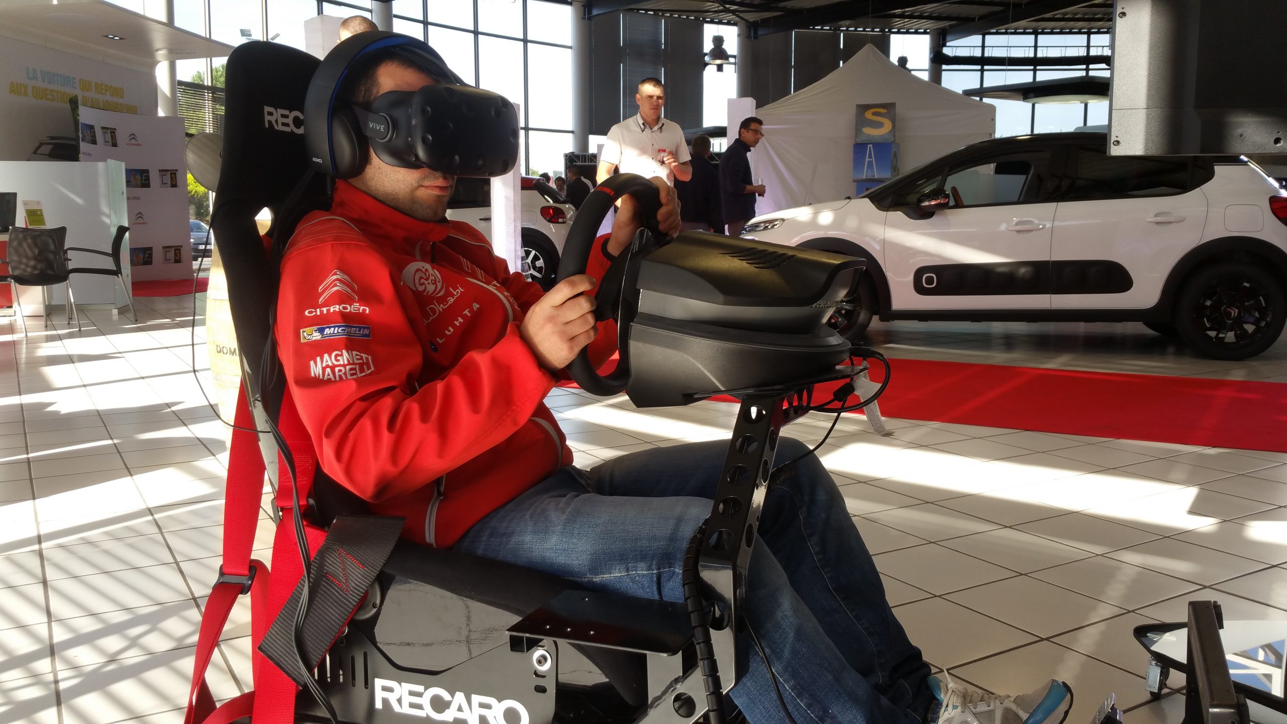 Simulateur de voiture en réalité virtuelle